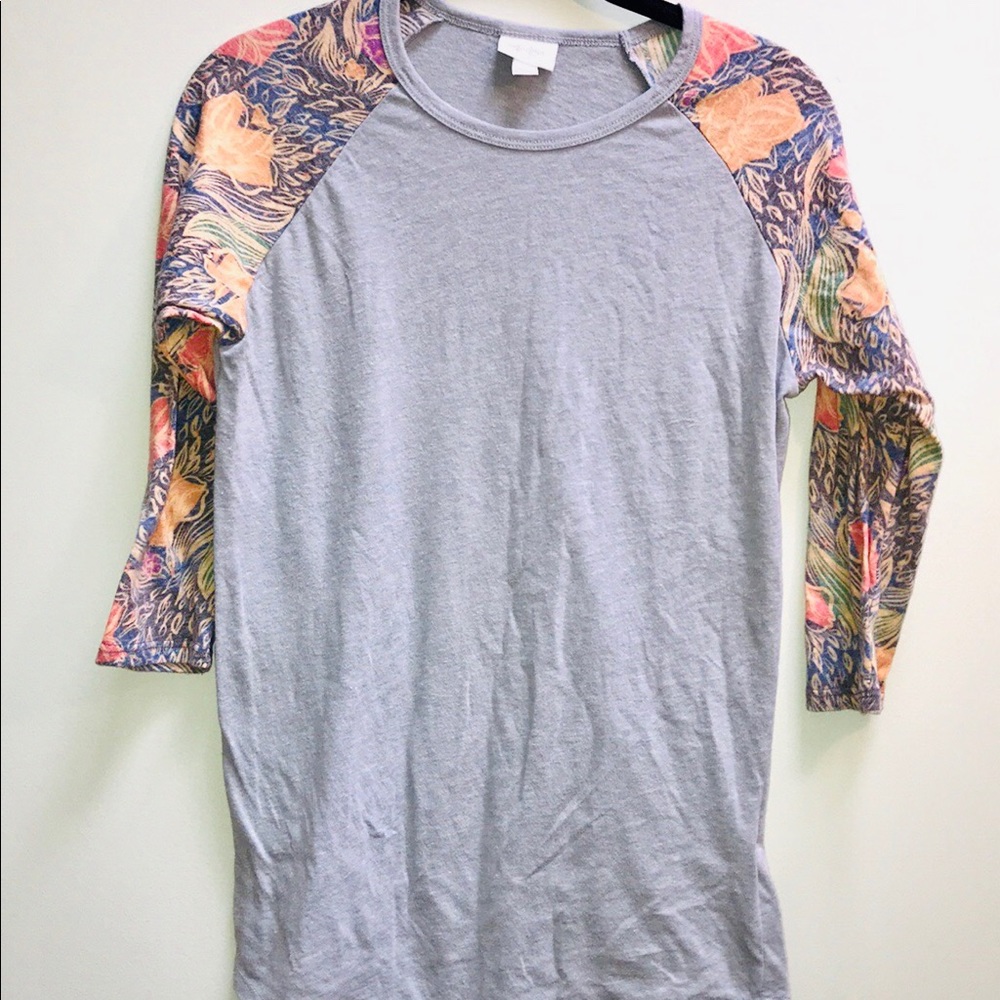 |LuLaRoe| Randy Grey Crewneck T Shirt Size XS